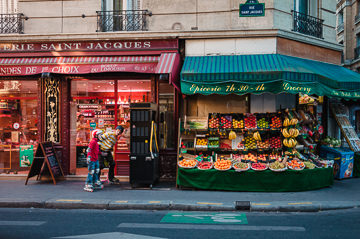Boucherie and epicerie, rue Saint Jacques.